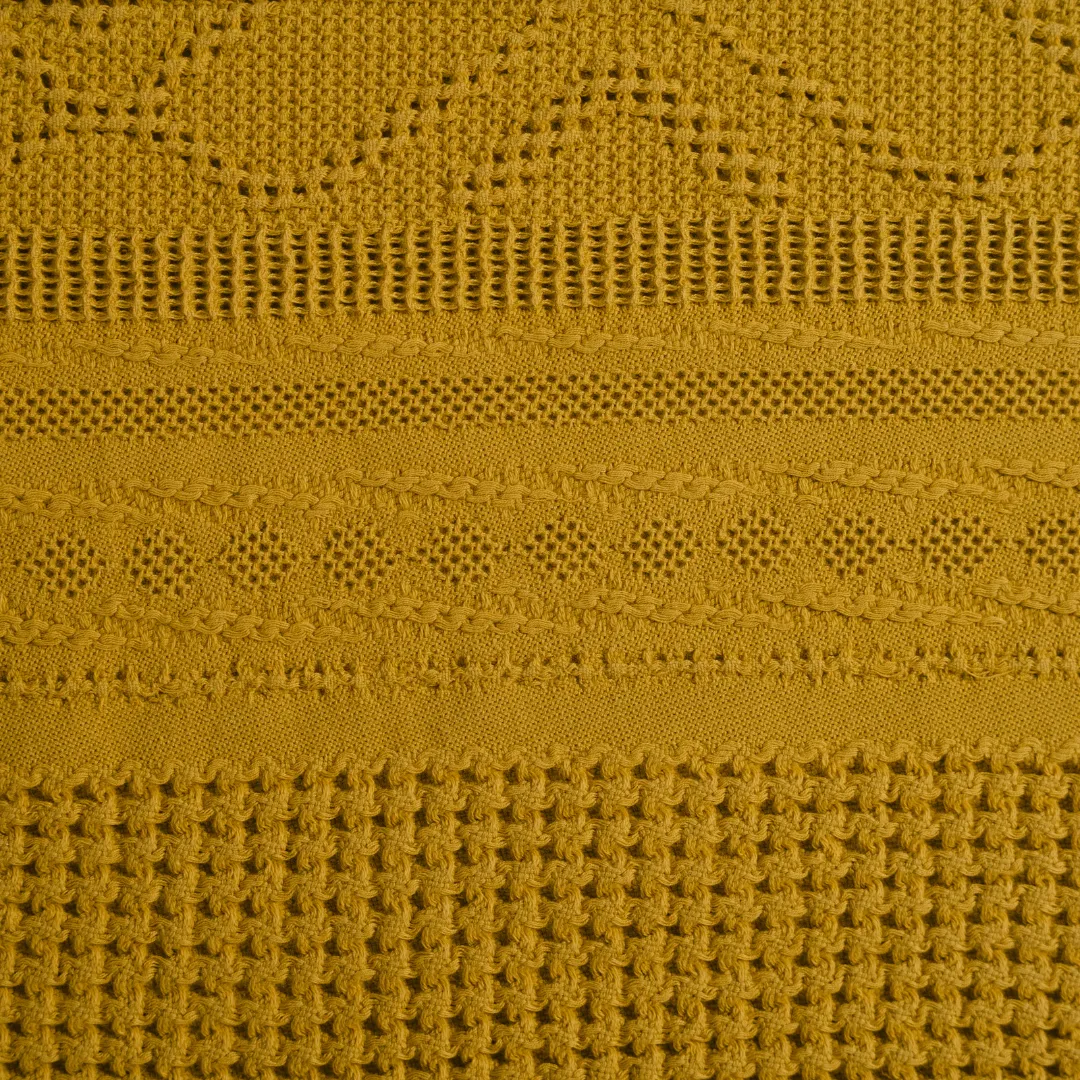 Colcha 100% algodón en mostaza