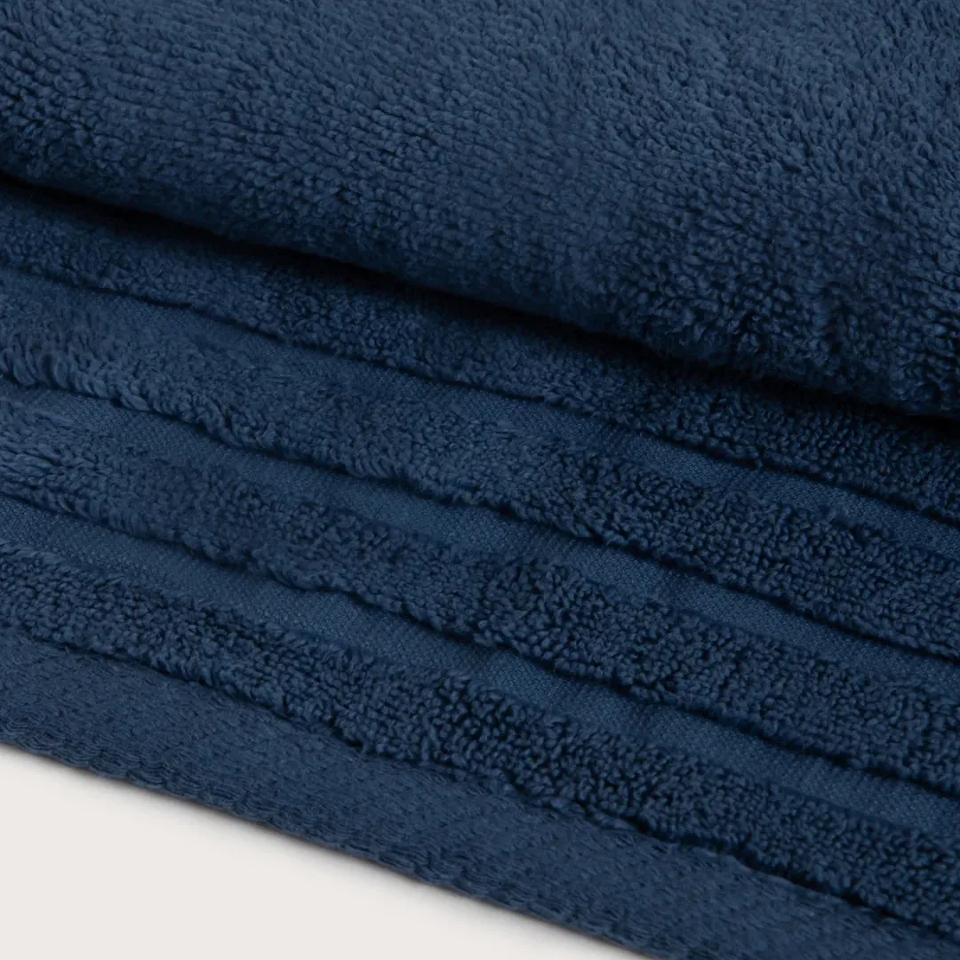 toalla de baño azul marino