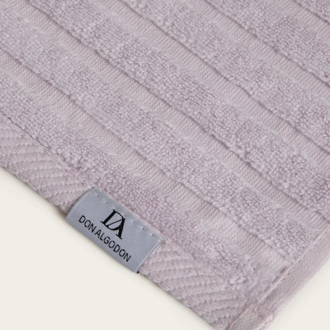 toalla de baño en 100% algodón malva