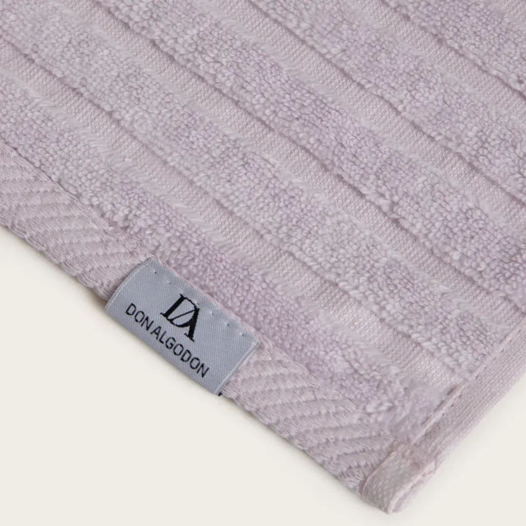 toalla para baño lavanda