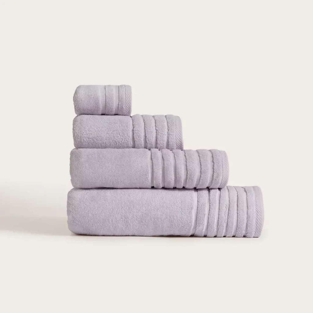 Toalla de baño en 100% algodón lavanda