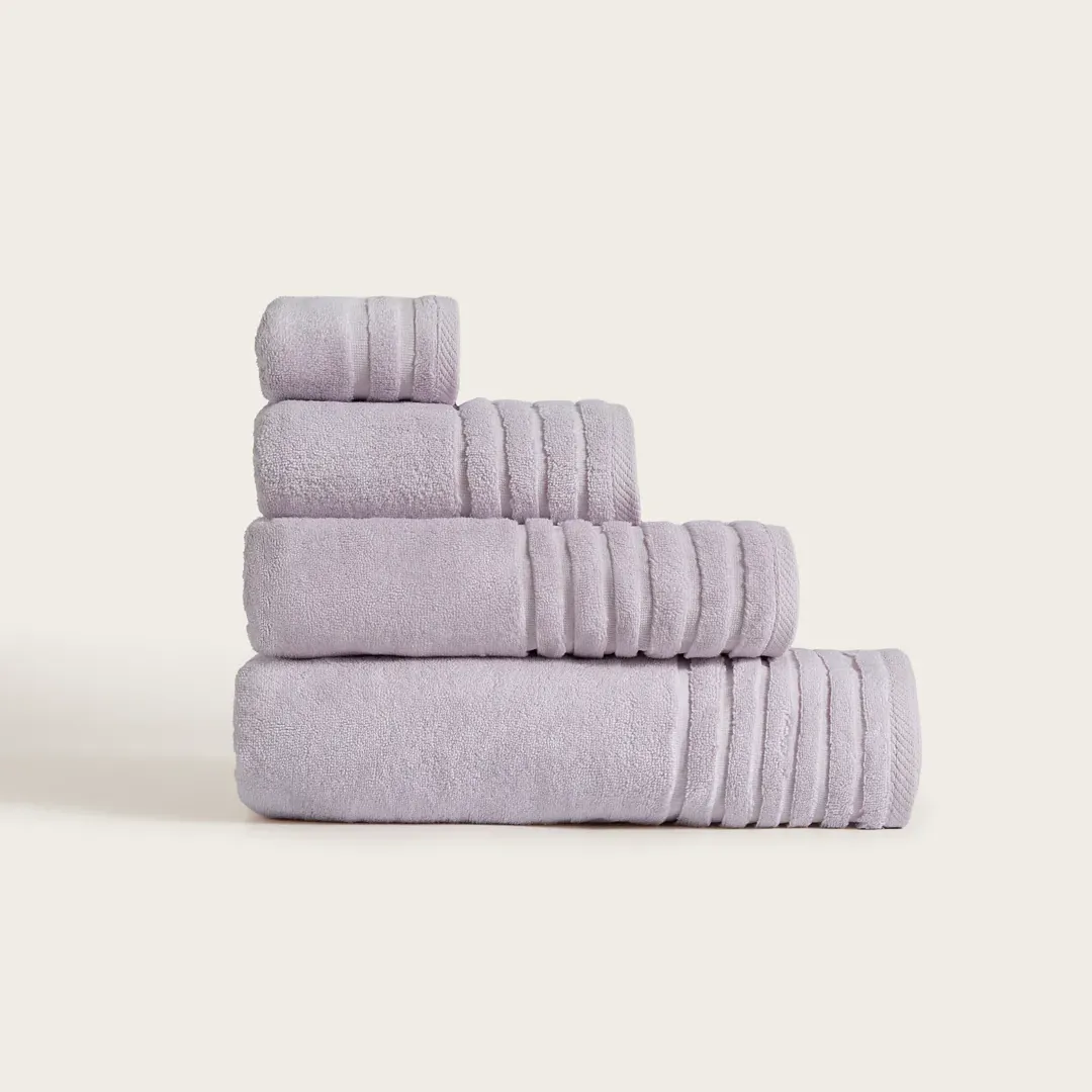 Toalla de baño en 100% algodón lavanda